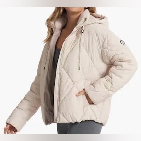 Vuori Decompression Jacket Primaloft Thermoplume Insulated Dune Cream Medium EUC - Picture 11 of 11